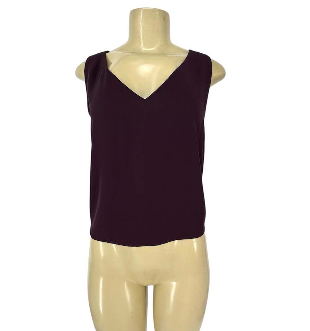 Aritzia Babaton Women Tank Top XS Murphy Blouse Cropped V-neck K4-1